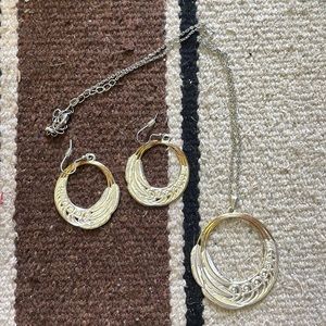 Montana silver smiths necklace and earrings set